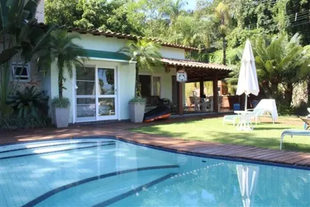 Casa de Condomínio com 4 Quartos à venda, 296m² no Portogalo, Angra dos Reis