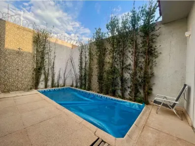 Casa de Condomínio com 3 Quartos à venda, 120m² no Laranjeiras, Uberlândia