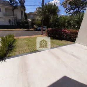 Casa de Condomínio com 4 Quartos à venda, 430m² no Morada da Colina, Uberlândia
