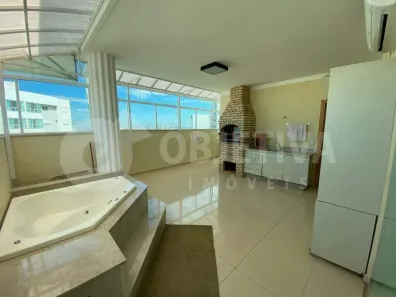 Cobertura com 3 Quartos à venda, 252m² no Santa Mônica, Uberlândia