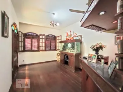Casa com 3 Quartos à venda, 240m² no Santa Amélia, Belo Horizonte