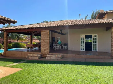 Fazenda/Sítio com 4 Quartos à venda, 315m² no , Fronteira