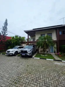 Casa de Condomínio com 3 Quartos à venda, 225m² no Pitangueiras, Lauro de Freitas