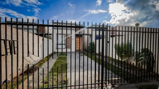 Casa com 2 Quartos à venda, 52m² no Cará-cará, Ponta Grossa