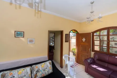 Casa com 5 Quartos à venda, 270m² no Eldorado, Contagem