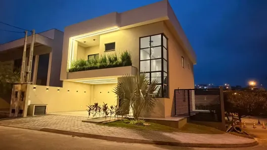 Casa com 3 Quartos à venda, 240m² no Cabiúnas, Macaé
