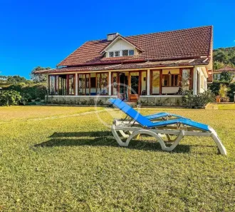 Casa com 4 Quartos à venda, 255m² no Fazenda Alpina, Teresópolis