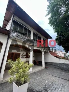 Casa de Condomínio com 3 Quartos à venda, 233m² no Vila Valqueire, Rio de Janeiro