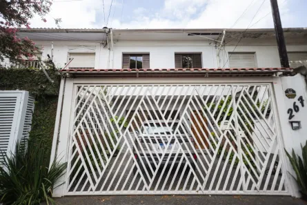 Casa com 3 Quartos à venda, 220m² no Campo Belo, São Paulo