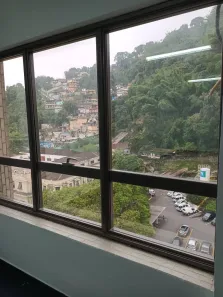 Prédio Comercial para alugar, 74m² no Centro, Santos