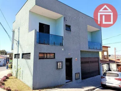 Casa com 3 Quartos à venda, 140m² no Jardim Araguari, Bragança Paulista