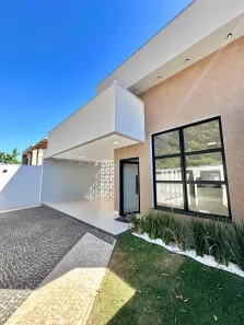 Casa com 3 Quartos à venda, 160m² no Plano Diretor Sul, Palmas