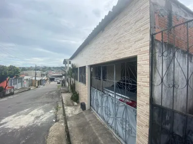 Casa com 3 Quartos à venda, 200m² no Novo Aleixo, Manaus