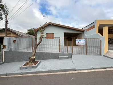Casa com 3 Quartos para alugar, 200m² no Núcleo Bartholomeu Bueno de Miranda, Presidente Prudente