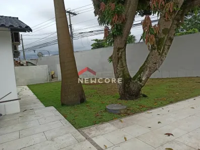 Casa de Condomínio com 3 Quartos à venda, 260m² no Parque Califórnia, Campos dos Goytacazes