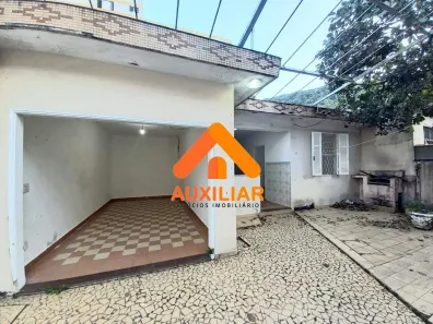 Casa com 3 Quartos para alugar, 270m² no Marapé, Santos