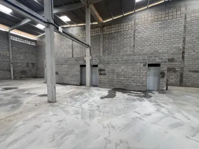 Galpão/Depósito/Armazém para alugar, 750m² no , Conde