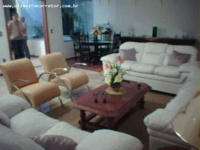 Casa com 5 Quartos à venda, 1000m² no Centro, São José do Barreiro