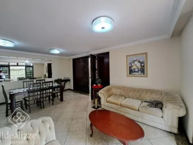 Casa com 3 Quartos à venda, 216m² no Vila Santa Cecília, Volta Redonda
