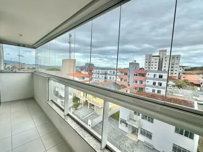 Apartamento com 3 Quartos à venda, 113m² no Praia Comprida, São José