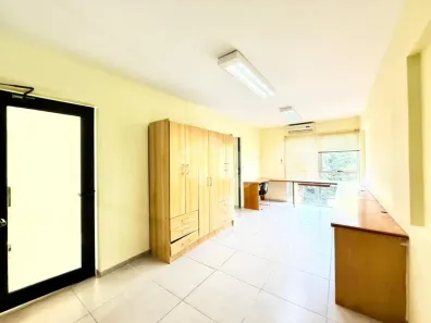 Ponto Comercial para alugar, 56m² no Menino Deus, Porto Alegre
