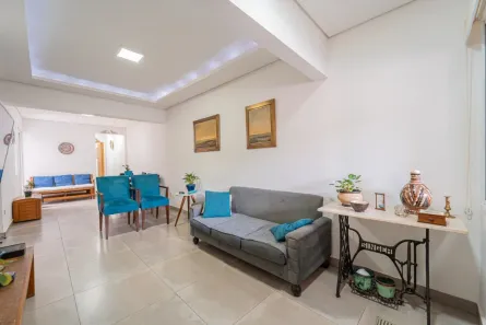 Casa com 4 Quartos à venda, 243m² no Vila Mariana, São Paulo