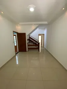 Sobrado com 4 Quartos para alugar, 190m² no Bosque dos Eucaliptos, São José dos Campos