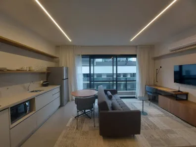 Apartamento com 1 Quarto para alugar, 50m² no Centro, Florianópolis