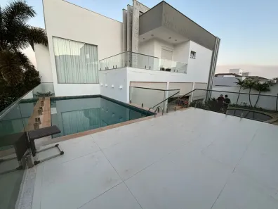 Casa de Condomínio com 3 Quartos à venda, 453m² no Nova Uberlândia, Uberlândia
