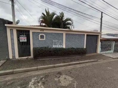 Casa com 3 Quartos para alugar, 200m² no Vila Haro, Sorocaba