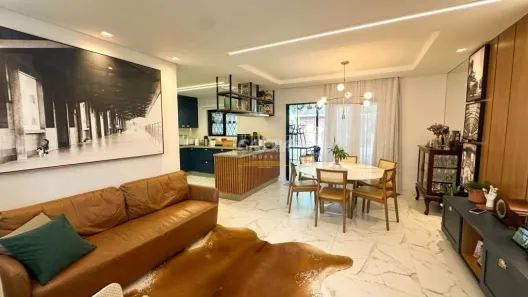 Casa com 3 Quartos à venda, 143m² no Glória, Joinville