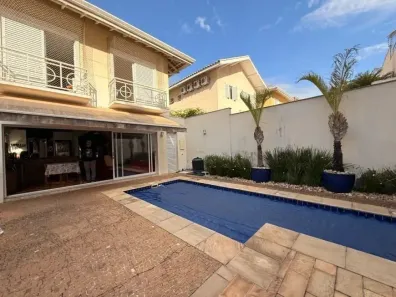 Casa de Condomínio com 3 Quartos à venda, 180m² no Parque dos Príncipes, São Paulo