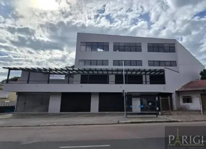 Ponto Comercial para alugar, 832m² no Chácara das Pedras, Porto Alegre