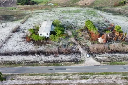 Galpão/Depósito/Armazém com 3 Quartos para alugar, 750m² no Pedras de Fogo, Pedras de Fogo