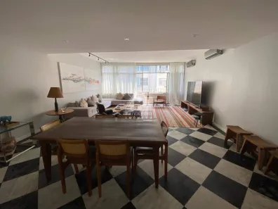Apartamento com 4 Quartos à venda, 200m² no Copacabana, Rio de Janeiro