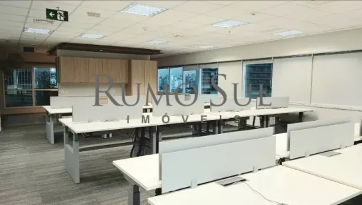 Imóvel Comercial para alugar, 246m² no Jardim Paulistano, São Paulo