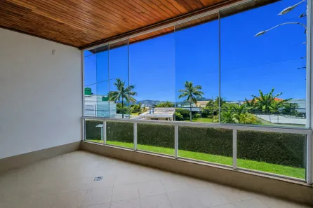 Casa com 3 Quartos à venda, 245m² no Aeroporto, Juiz de Fora