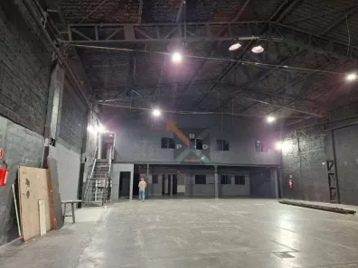 Galpão/Depósito/Armazém para alugar, 770m² no Vila Endres, Guarulhos