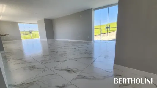 Casa de Condomínio com 3 Quartos à venda, 266m² no Parque Ipiranga, Resende