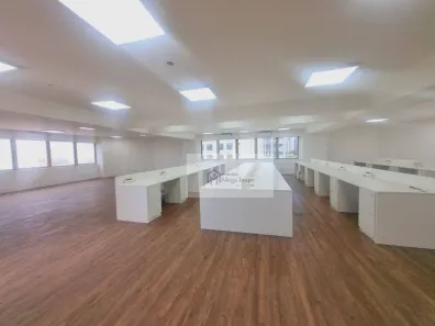 Sala Comercial à venda, 204m² no Cidade Monções, São Paulo