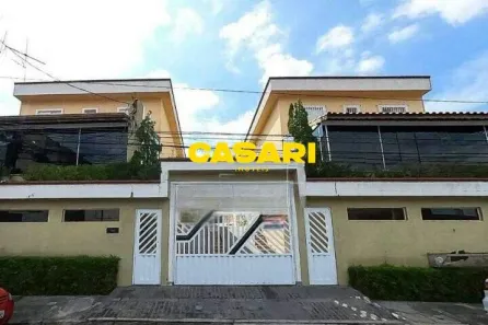 Sobrado com 3 Quartos à venda, 90m² no Jardim Stella, Santo André