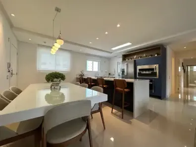 Apartamento com 4 Quartos para alugar, 142m² no Pioneiros, Balneário Camboriú