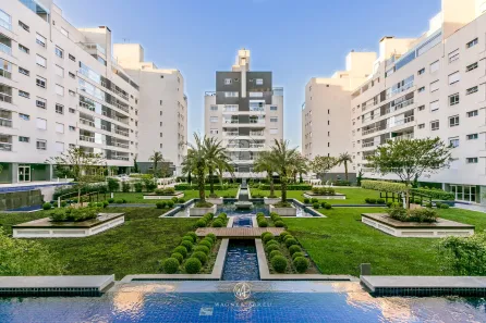 Apartamento com 3 Quartos à venda, 158m² no Água Verde, Curitiba