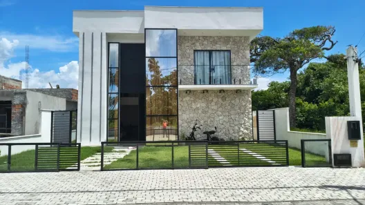 Casa de Condomínio com 5 Quartos para alugar, 200m² no , Vera Cruz