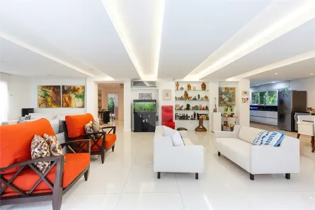 Casa com 4 Quartos à venda, 450m² no Pacaembu, São Paulo
