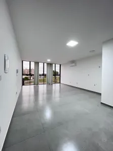 Sala Comercial para alugar, 80m² no Morada de Laranjeiras, Serra