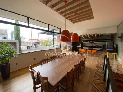 Casa com 5 Quartos para alugar, 450m² no Santa Mônica, Uberlândia