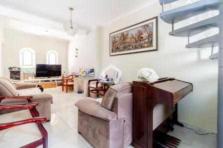 Casa com 3 Quartos à venda, 80m² no Vila Bertioga, São Paulo