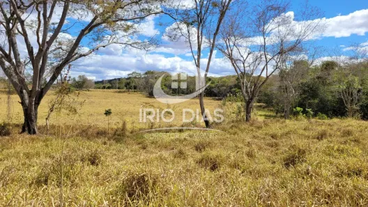 Fazenda/Sítio à venda, 1360000m² no Área Rural de Curvelo, Curvelo