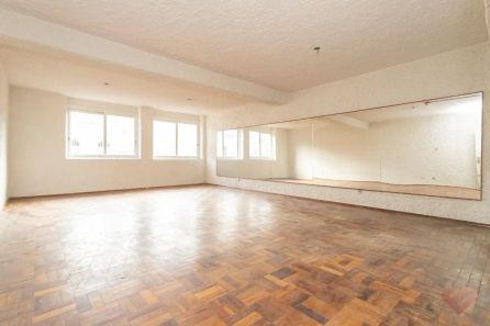 Sala Comercial para venda ou aluguel, 58m² no Centro, Pelotas